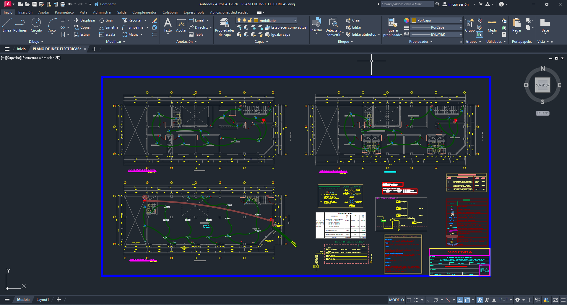 Diseño de planos de instalaciones eléctricas en AutoCAD para edificación de tres pisos.